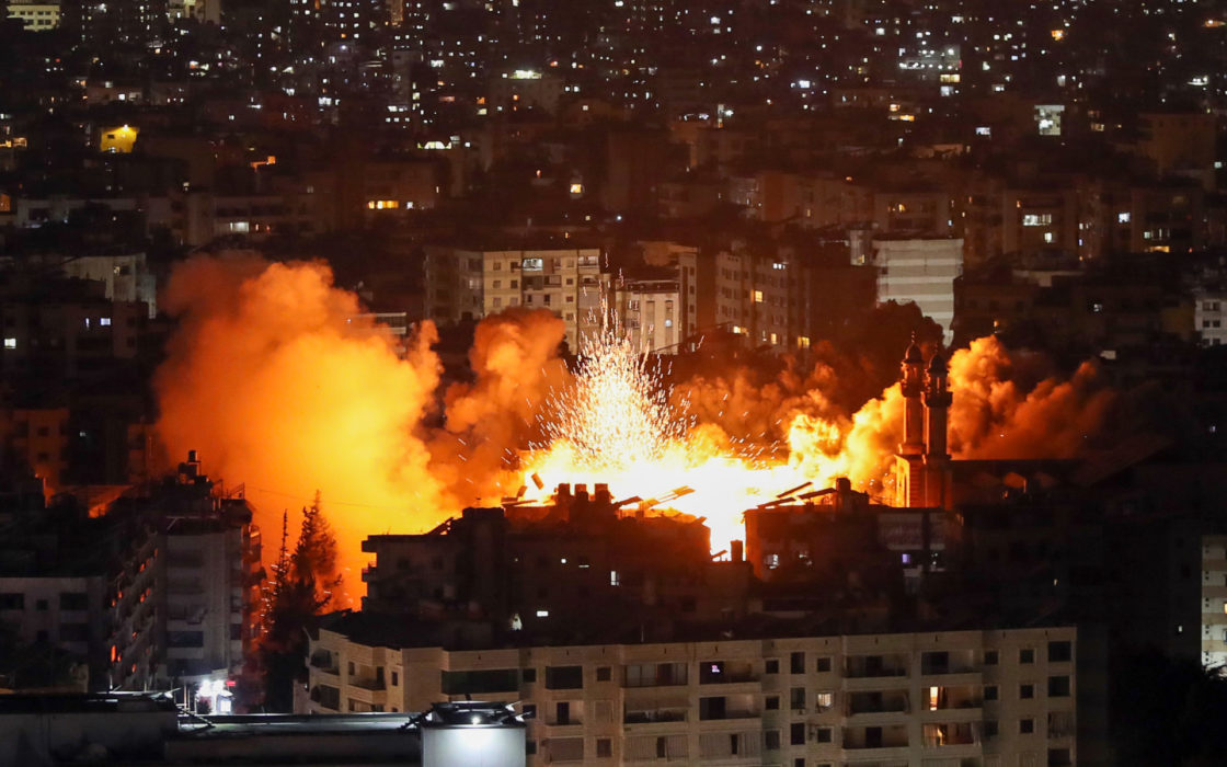 ¿Estamos viviendo el apocalipsis moderno? Una mirada al mundo desde el abismo ¿Estamos viviendo el apocalipsis moderno? Una mirada al mundo desde el abismo