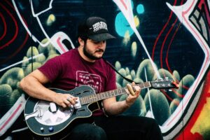 El país que convirtió a sus artistas en mendigos del estado disfrazados de gestores culturales